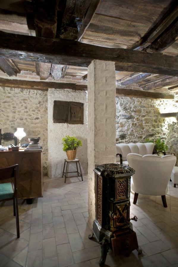 Residenza D'Epoca Borgodifiume Hotel Фиумефредо Бруцио Екстериор снимка